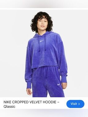 NIKE CROPPED VELVET HOODIE